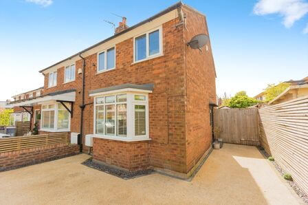 Gail Close, 3 bedroom Semi Detached House for sale, £475,000