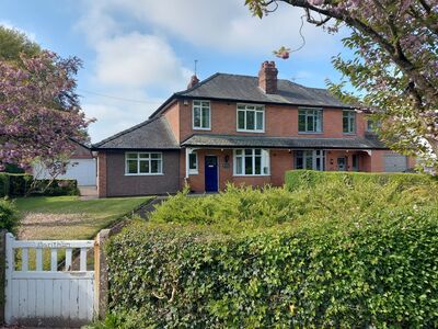 4 bedroom Semi Detached House for sale