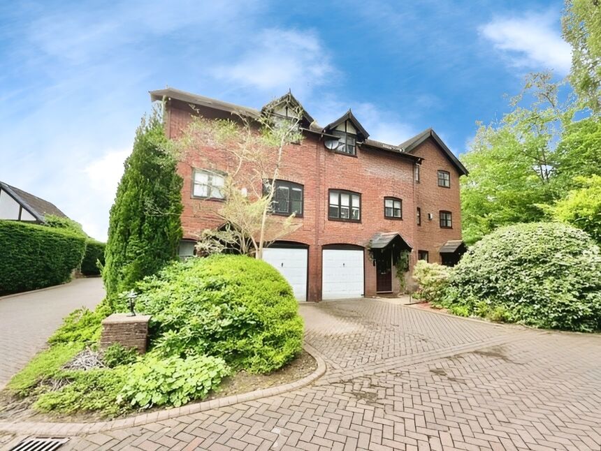 Main image of 3 bedroom Mid Terrace House to rent, Manchester Road, Wilmslow, Cheshire, SK9