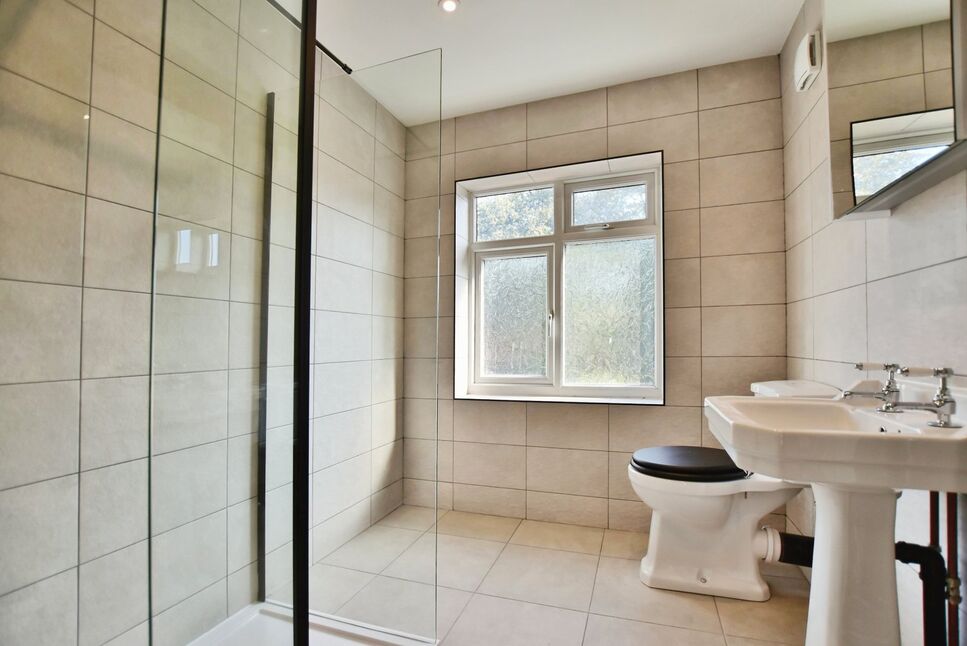 Main image of 2 bedroom Detached House for sale, Mount Pleasant, Wilmslow, Cheshire, SK9