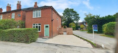 2 bedroom Detached House for sale