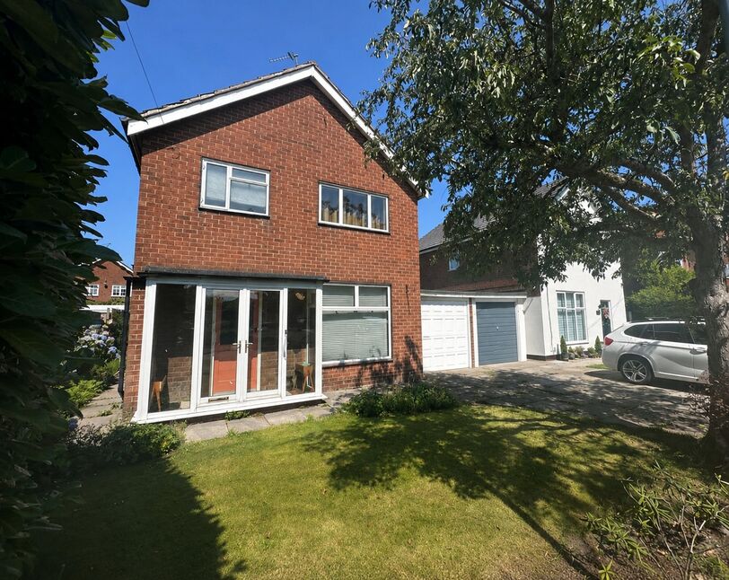 3 bedroom Link Detached House for sale
