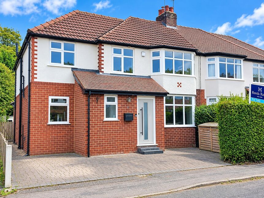 4 bedroom Semi Detached House for sale