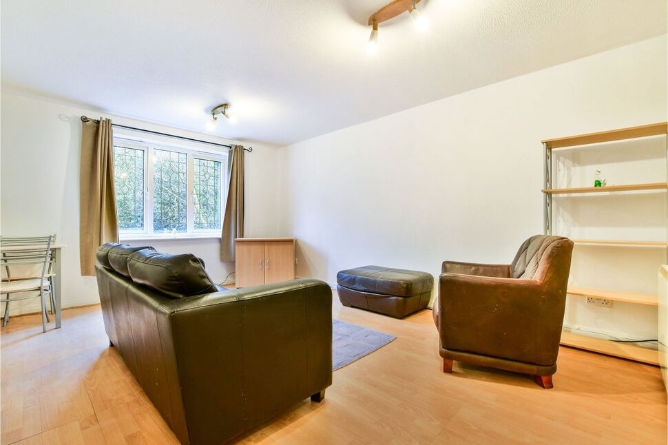 Living Room / Dining Room