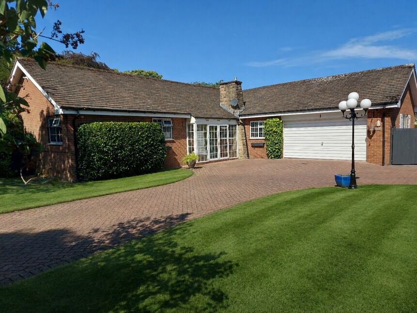 Main image of 3 bedroom Detached Bungalow for sale, Beaufort Chase, Wilmslow, Cheshire, SK9