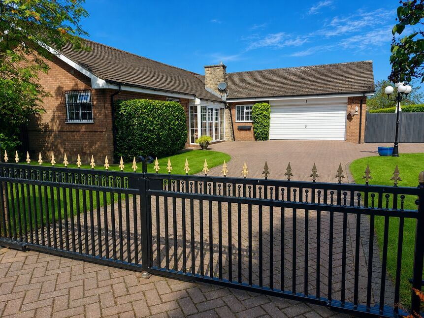 3 bedroom Detached Bungalow for sale