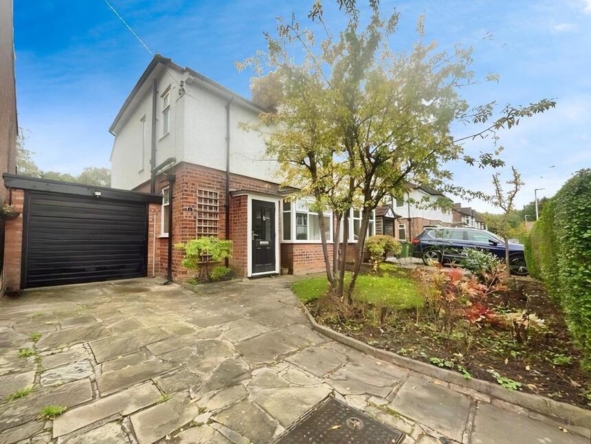 Main image of 3 bedroom Semi Detached House to rent, Deanway, Wilmslow, Cheshire, SK9