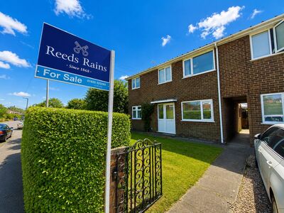 Cumber Lane, 3 bedroom End Terrace House for sale, &pound;345,000