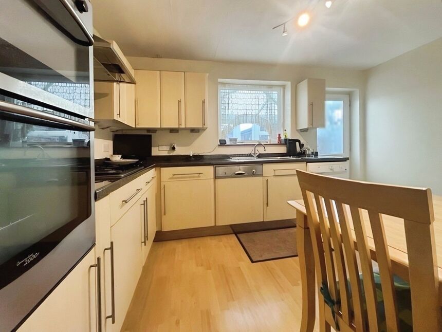 Kitchen / Breakfast room