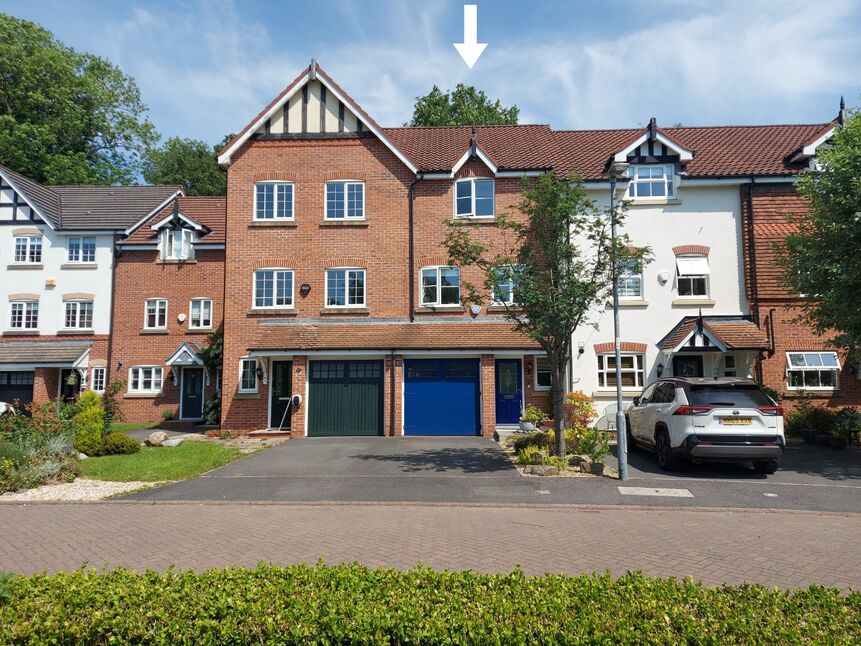 Main image of 4 bedroom Mid Terrace House for sale, Finsbury Way, Handforth, Cheshire, SK9