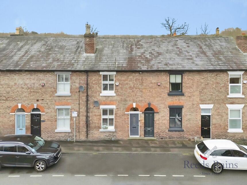 Main image of 3 bedroom Mid Terrace House to rent, South Street, Alderley Edge, Cheshire, SK9