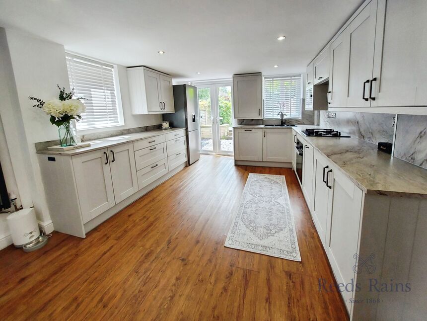 Kitchen / breakfast room