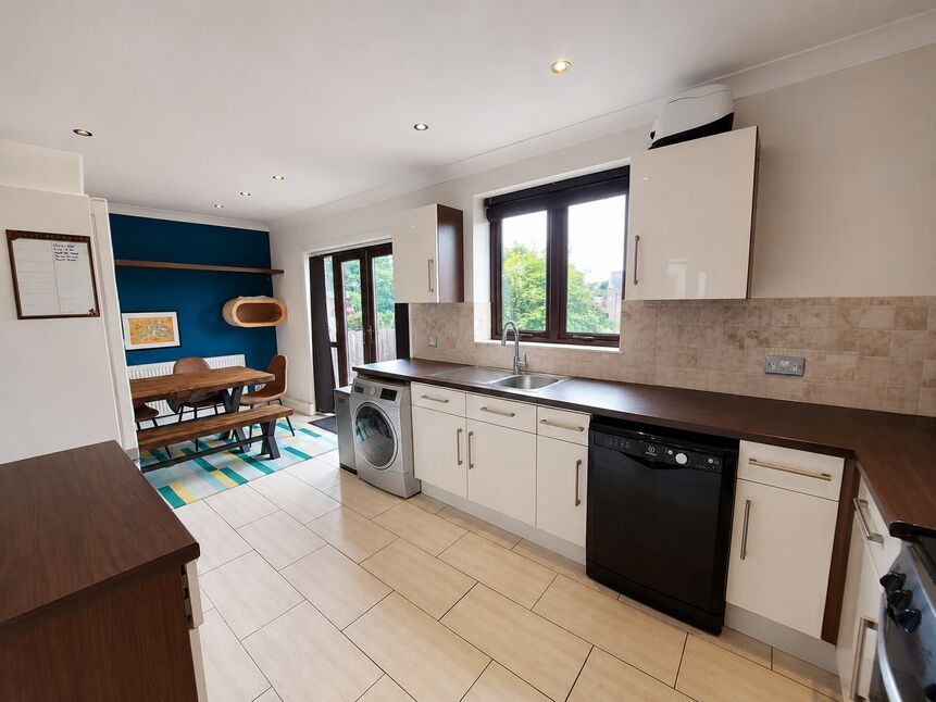 Kitchen / Diner