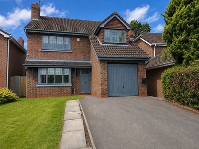 4 bedroom Detached House for sale