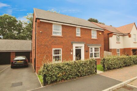 Primrose Way, 4 bedroom Detached House to rent, &pound;2,850 pcm