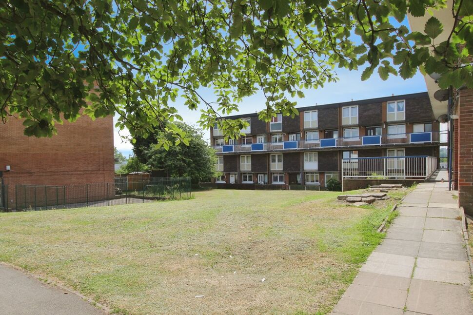 Main image of 2 bedroom Flat to rent, Whinacre Place, Sheffield, S8