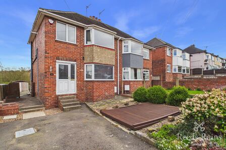 Youlgreave Drive, 3 bedroom Semi Detached House to rent, &pound;1,050 pcm