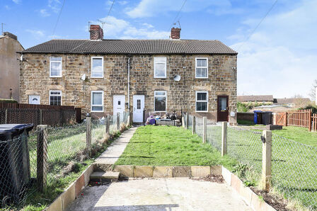 Spa Lane, 2 bedroom Mid Terrace House to rent, £750 pcm
