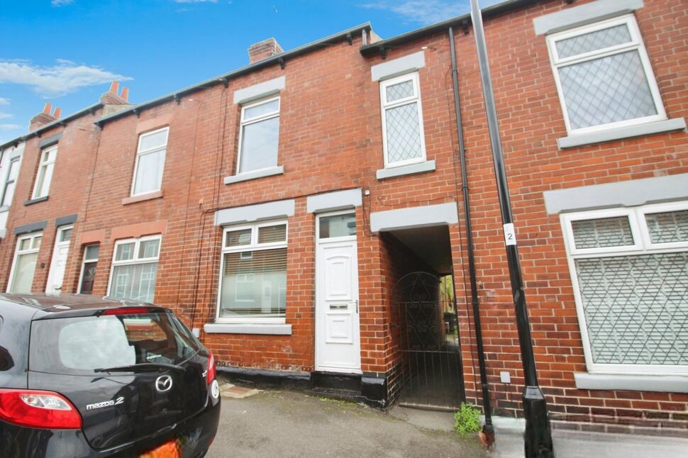 Main image of 3 bedroom Mid Terrace House to rent, Helmton Road, Sheffield, South Yorkshire, S8