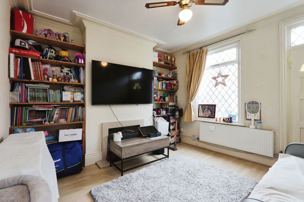 3 bedroom Mid Terrace House for sale, Delf Street, Sheffield, S2 £210,000