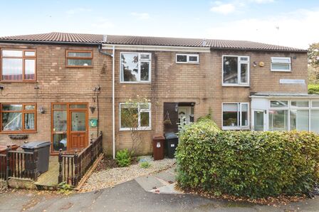 3 bedroom Mid Terrace House for sale