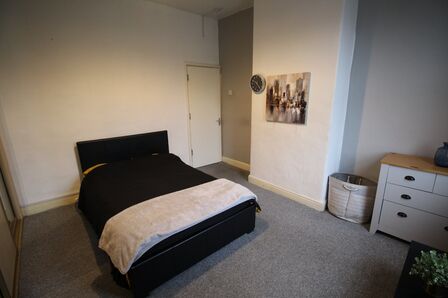 Stafford Road, 1 bedroom Mid Terrace Room to rent, £475 pcm