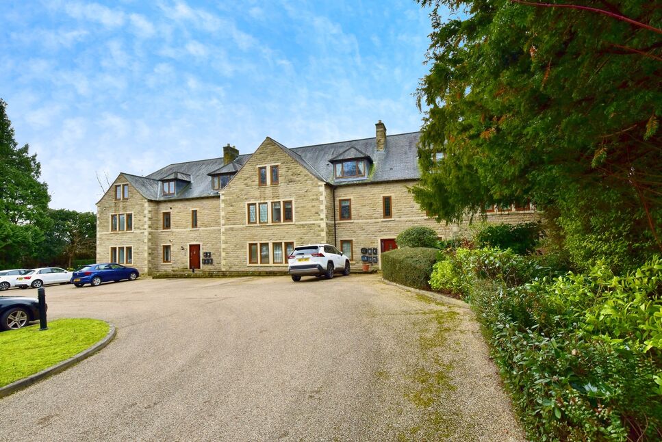 Main image of 2 bedroom Flat for sale, Millhouses Lane, Sheffield, South Yorkshire, S11