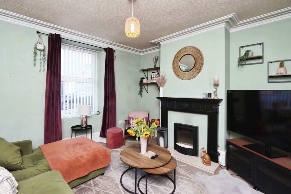 Main image of 3 bedroom Mid Terrace House for sale, Stafford Street, Sheffield, South Yorkshire, S2