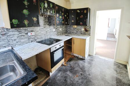 3 bedroom End Terrace House for sale