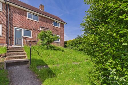 2 bedroom End Terrace House to rent