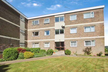 2 bedroom  Flat for sale