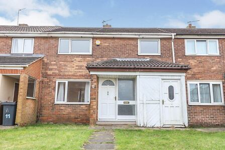 Ironside Close, 3 bedroom Mid Terrace House to rent, £800 pcm