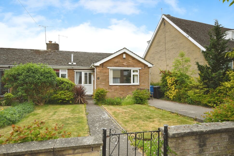 Main image of 1 bedroom Semi Detached Bungalow for sale, Abbey View Road, Sheffield, South Yorkshire, S8
