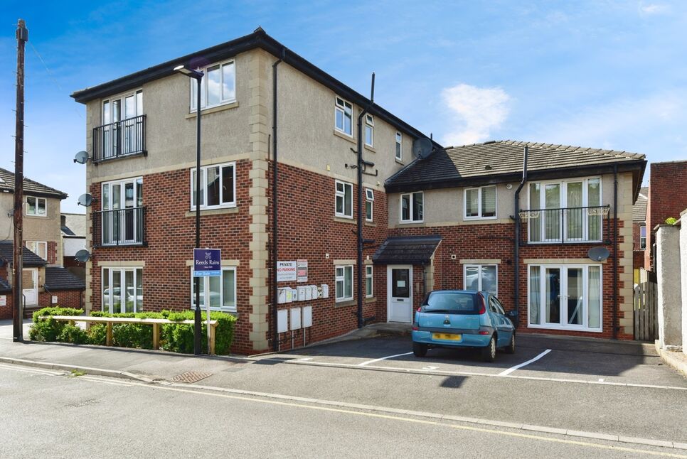 2 bedroom  Flat for sale