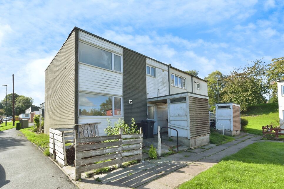 Main image of 3 bedroom Semi Detached House for sale, Crossland Place, Sheffield, South Yorkshire, S12