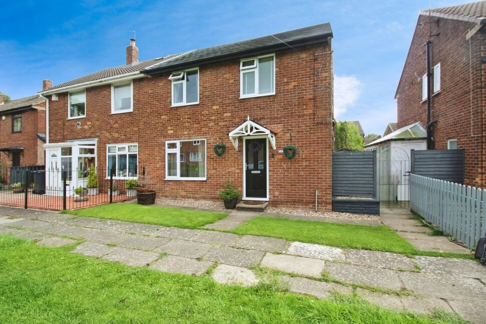 Main image of 3 bedroom Semi Detached House for sale, Lupton Road, Sheffield, South Yorkshire, S8