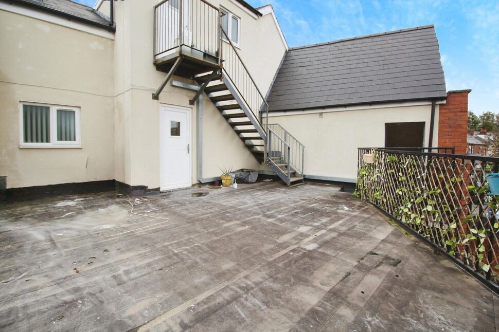 Main image of 1 bedroom  Flat to rent, Abbeydale Road, Sheffield, South Yorkshire, S7