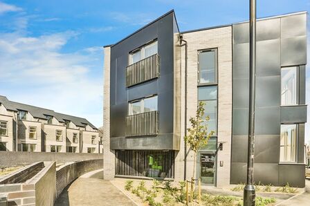 Little London Road, 4 bedroom Flat to rent, &pound;1,575 pcm