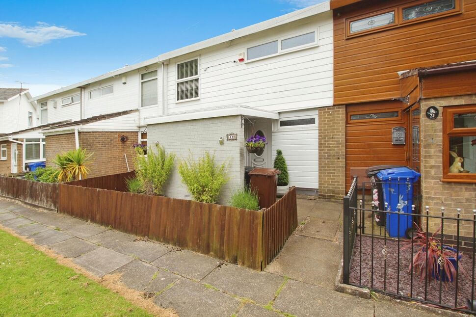 Main image of 3 bedroom Mid Terrace House for sale, Selly Oak Road, Sheffield, S8