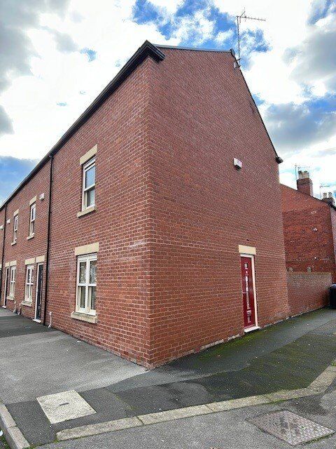 Main image of 3 bedroom End Terrace House to rent, Langdale Road, Sheffield, S8