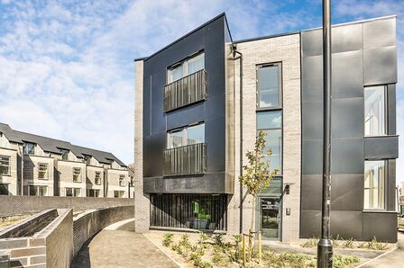 Little London Road, 2 bedroom Flat to rent, &pound;925 pcm
