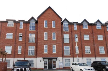 Cobden Mill Watery Road, 2 bedroom  Flat to rent, £825 pcm