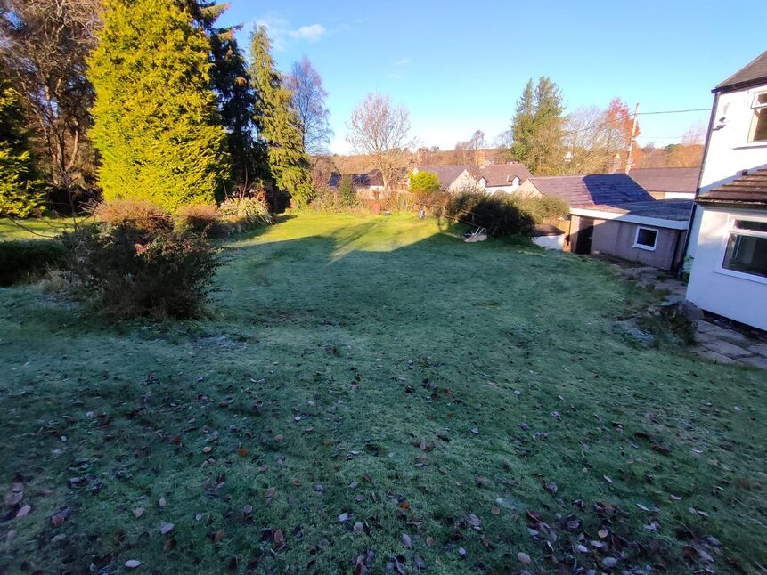 3 bedroom Detached House for sale, Pentre, Minera, LL11 £330,000