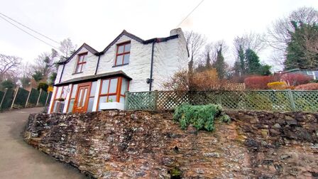 Penycoed Road, 2 bedroom Detached House for sale, £375,000