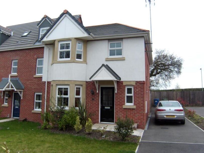 Main image of 3 bedroom Semi Detached House for sale, Trem Y Llyn, Wrexham, LL11