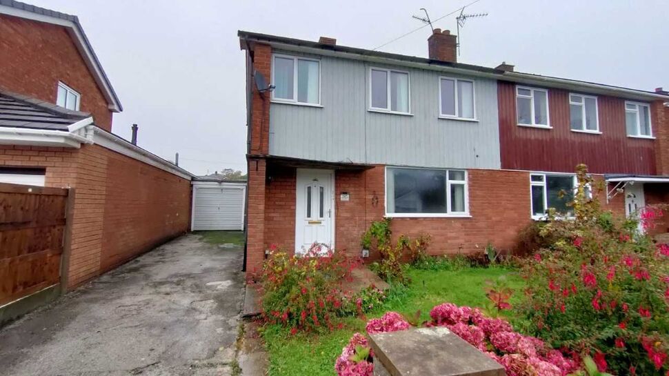 Main image of 3 bedroom Semi Detached House for sale, Holyrood Crescent, Wrexham, LL11