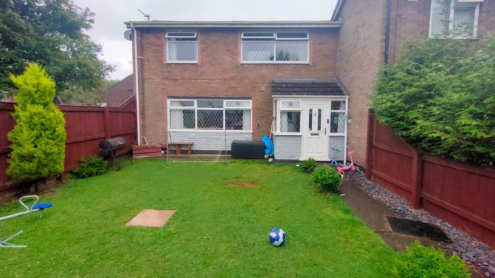 Main image of 3 bedroom End Terrace House for sale, Coed Y Bryn, Wrexham, LL13
