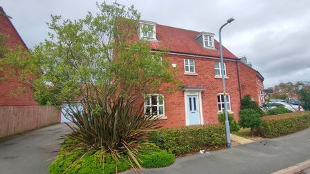 Sheppard Street, 5 bedroom Detached House for sale, £379,950