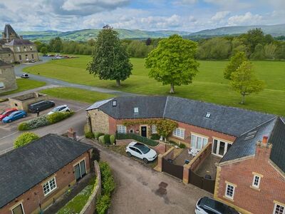4 bedroom End Terrace House for sale