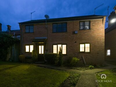 2 bedroom  Flat to rent